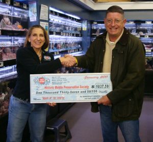 B&B Pet Stop, the Gulf Coast's largest independent pet store, GIVES BACK to Mobile in a variety of ways, such as the popular Round Up for Charity program.